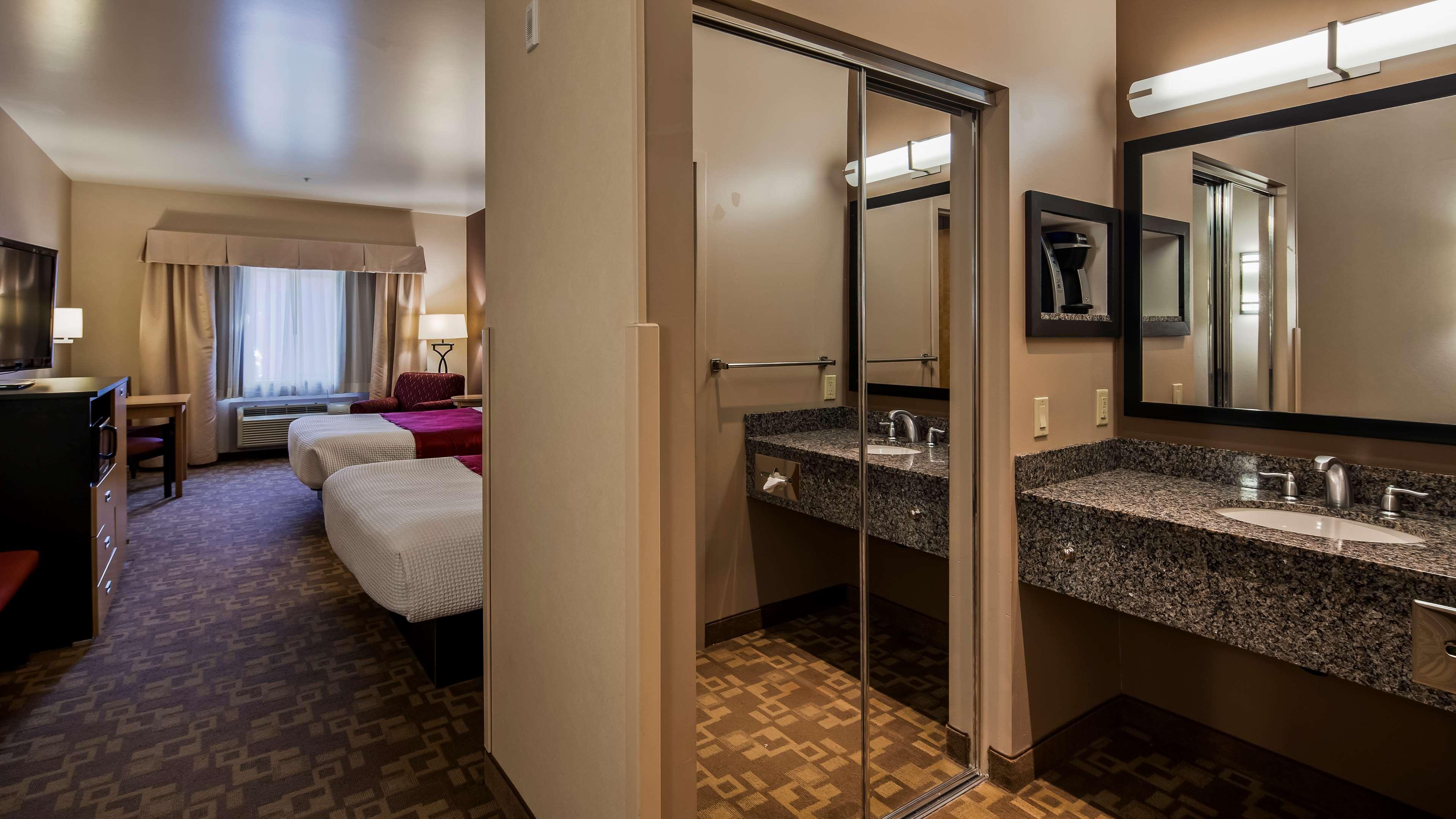 Best Western Plus Kootenai River Inn Casino & Spa بونيرس فيري المظهر الخارجي الصورة